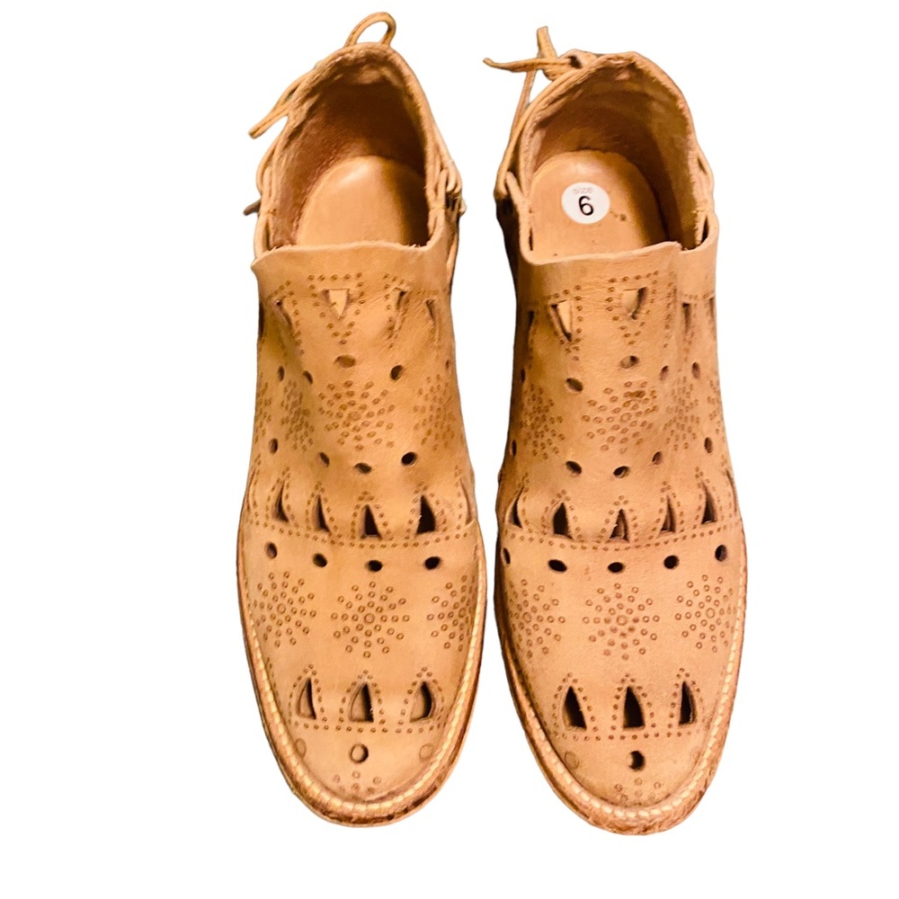 Anthropologie × Musse & Cloud Coolise Leather Laser Cut Booties - Picture 7 of 8